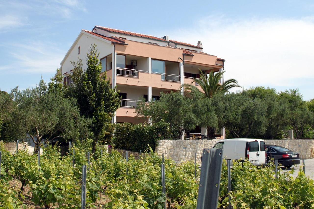 Family Friendly Apartments With A Swimming Pool Povljana, Pag - 244 Eksteriør billede