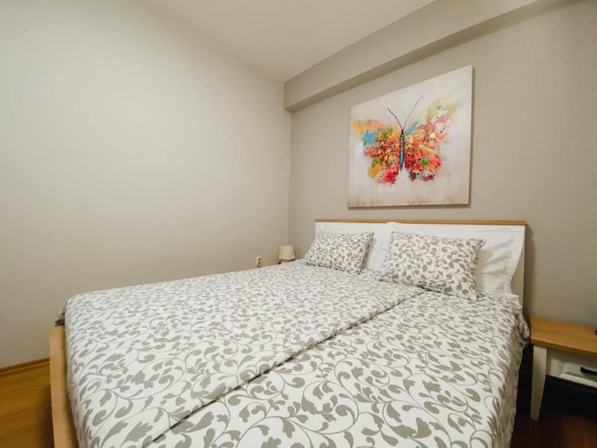 Family Friendly Apartments With A Swimming Pool Povljana, Pag - 244 Eksteriør billede